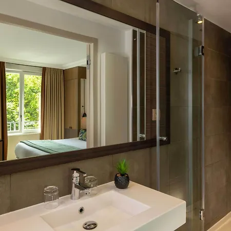 Hotel Villa Saxe Eiffel-3